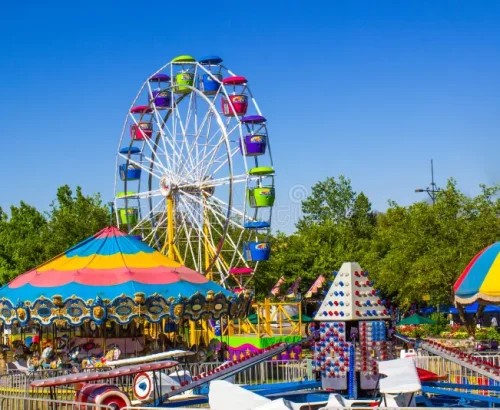 carnival-rides-small-county-fair-opening-97032212 carnival-rides-small-county-fair-opening-97032212