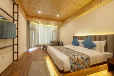 WhatsApp Image 2025-12-03 at 7.10.55 PM (2)