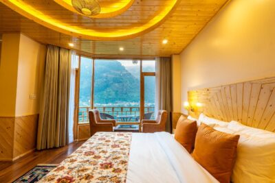 WhatsApp Image 2025-12-03 at 7.10.56 PM (1)