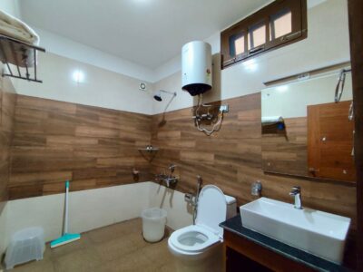 WhatsApp Image 2025-12-04 at 9.14.04 PM